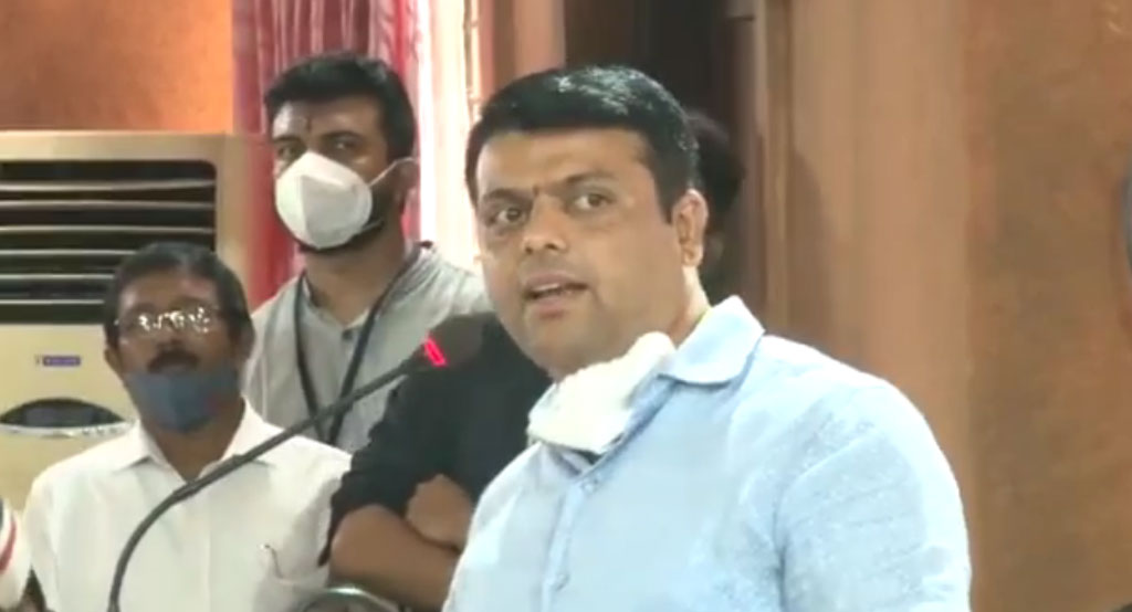 8 ನೇ ಪರಿಚ್ಛೇಧಕ್ಕೆ ತುಳು ಭಾಷೆಯನ್ನು ಸೇರ್ಪಡಿಸುವಂತೆ ಮುಖ್ಯಮಂತ್ರಿಗಳಿಗೆ ತುಳುವಿನಲ್ಲೇ ಮನವಿ ಮಾಡಿದ ಶಾಸಕ ಹರೀಶ್‌ ಪೂಂಜ