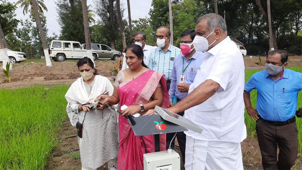 ತಮಿಳುನಾಡಿನಲ್ಲಿ ವಿವಿಧ ಕೃಷಿ ಬೆಳೆಗಳ ವೀಕ್ಷಣೆ ಮಾಡಿದ ಸಚಿವ ಜೆ. ಸಿ. ಮಾಧುಸ್ವಾಮಿ