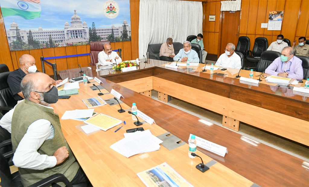ನೀರಾವರಿ ಯೋಜನೆಗಳ ಕುರಿತು ಸಿಎಂ ಬಸವರಾಜ ಬೊಮ್ಮಾಯಿ ಅವರಿಂದ ಪ್ರಗತಿ ಪರಿಶೀಲನೆ