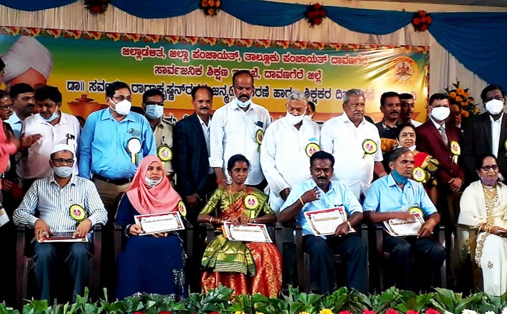 ದಾವಣಗೆರೆ ಜಿಲ್ಲೆಯ ಪ್ರತಿ ತಾಲ್ಲೂಕಿನಲ್ಲೂ ಉತ್ತಮ ಶಿಕ್ಷಕ-ಶಿಕ್ಷಕಿಯರನ್ನು ಪ್ರತಿ ವರ್ಷ ಗುರುತಿಸಿ ಸನ್ಮಾನಿಸಲಾಗುವುದು : ಸಚಿವ ಬಿ. ಎ. ಬಸವರಾಜ