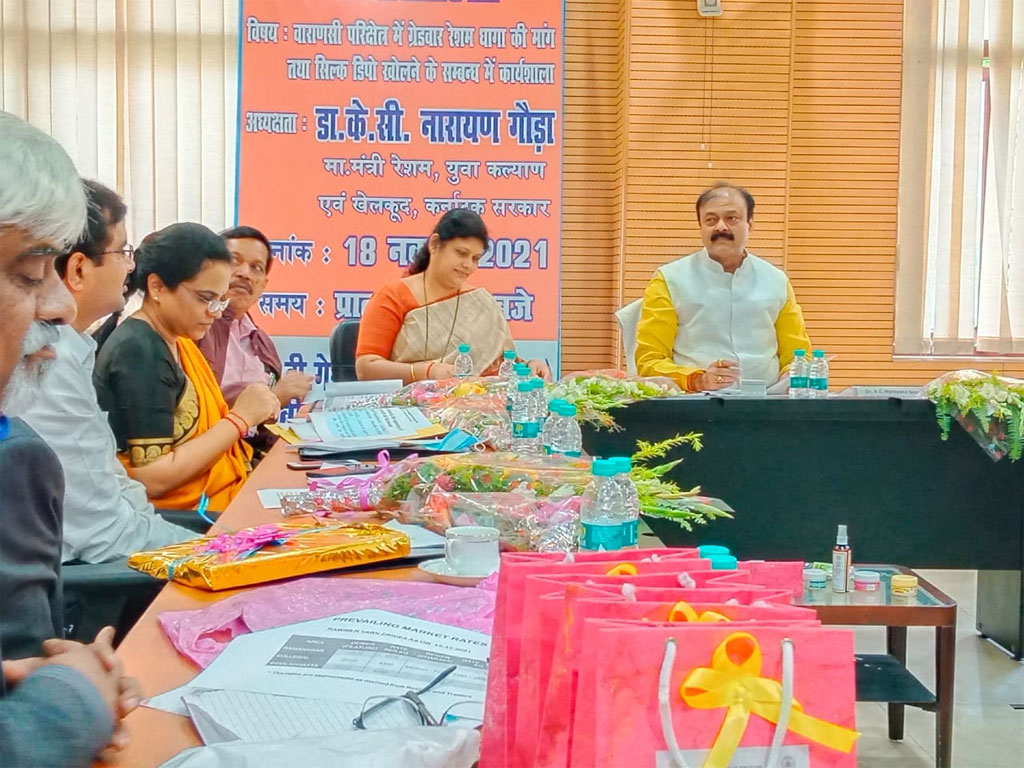 ಡಿಸೆಂಬರ್ ಅಂತ್ಯದ ವೇಳೆಗೆ ವಾರಣಾಸಿಯಲ್ಲಿ ಕರ್ನಾಟಕ ರೇಷ್ಮೆ ಮಾರುಕಟ್ಟೆ ಪುನಾರಂಭ : ಸಚಿವ ಡಾ.ನಾರಾಯಣ ಗೌಡ