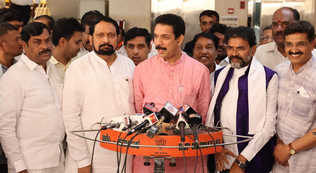 ಮೇಲ್ಮನೆ ಚುನಾವಣೆ ಬಿಜೆಪಿ ಅಭ್ಯರ್ಥಿಗಳಿಗೆ ನಳಿನ್‍ಕುಮಾರ್ ಕಟೀಲ್ ಅಭಿನಂದನೆ