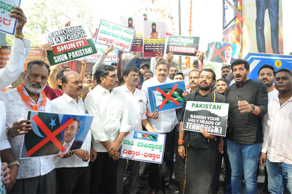 ಪ್ರಧಾನಿಯವರಿಗೆ ಅವಮಾನ ಖಂಡಿಸಿ ಬಿಜೆಪಿ ಪ್ರತಿಭಟನೆ