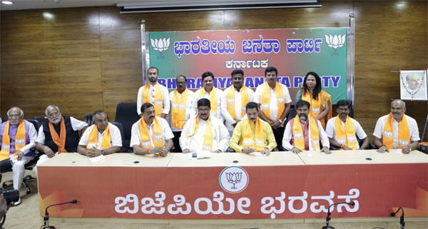 ಕಾಂಗ್ರೆಸ್ ಬಸ್ ಬ್ರೇಕ್‍ಫೈಲ್ ; ಪಂಚರತ್ನ ಯಾತ್ರೆ ನಡುವೆ ಪಂಕ್ಚರ್ ಹಾಕುವ ಕಾರ್ಯ: ನಳಿನ್‍ಕುಮಾರ್ ಕಟೀಲ್
