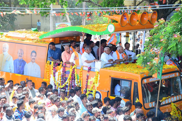ಸಾಧನೆ ಗಮನಿಸಿ ಬಿಜೆಪಿ ಗೆಲ್ಲಿಸಲು ಸಿ.ಟಿ.ರವಿ ಮನವಿ