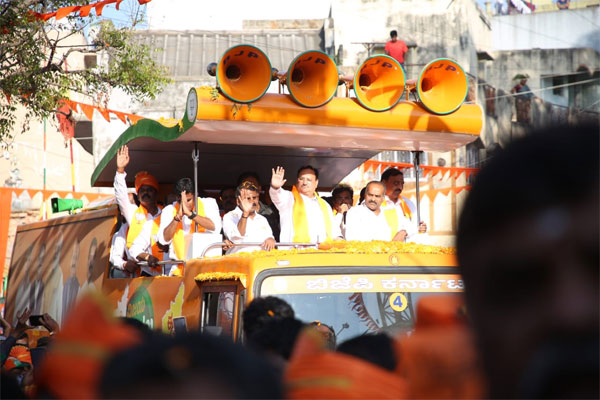 ಶಿವಾಜಿನಗರದಲ್ಲಿ ಜನೋತ್ಸಾಹದ ವಿಜಯ ಸಂಕಲ್ಪ ಯಾತ್ರೆ, ಜೆ.ಪಿ.ನಡ್ಡಾರಿಗೆ ಆತ್ಮೀಯ ಸ್ವಾಗತ