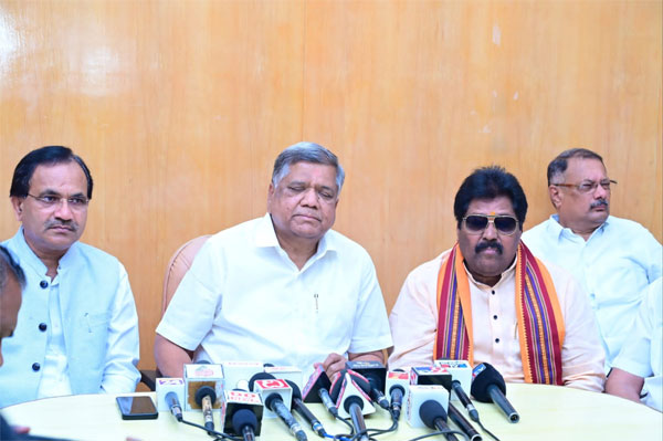 ಯಾತ್ರೆಗೆ ಅಭೂತಪೂರ್ವ ಜನಬೆಂಬಲ : ಜಗದೀಶ್ ಶೆಟ್ಟರ್