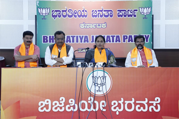 ಮತಬ್ಯಾಂಕ್ ರಾಜಕಾರಣಕ್ಕಾಗಿ ಕಾಂಗ್ರೆಸ್, ಜೆಡಿಎಸ್‍ನಿಂದ ಉರಿಗೌಡ್ರು, ನಂಜೇಗೌಡರು ಇರಲೇ ಇಲ್ಲ ಎಂಬ ವಾದ: ಶೋಭಾ ಕರಂದ್ಲಾಜೆ