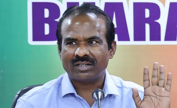 ಇದು ಯಾವ ಸೀಮೆ ಸೆಕ್ಯುಲರಿಸಂ?: ಎನ್. ರವಿಕುಮಾರ್