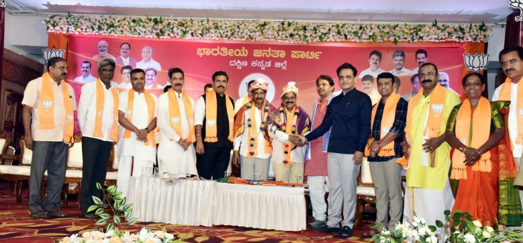 ದೇಶದ ಎಲ್ಲೆಡೆ ಮೋದಿಜೀ ಪರ ವಾತಾವರಣ- ವಿಜಯೇಂದ್ರ
