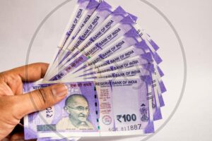 ತಾಕತ್ತಿದ್ದರೆ ನೋಟಿನಿಂದ ಗಾಂಧೀಜಿ ತೆಗೆಯಿರಿ ಎಂದು ಸವಾಲೆಸೆದ ಡಿಕೆಶಿಗೆ “ಅದನ್ನು ಈಗಾಗಲೇ ಮಾಡುತ್ತಿದ್ದೇವೆ” ಎಂದು ಟಾಂಗ್‌ ನೀಡಿದ ಮೋದಿ ಬಂಟ!!!